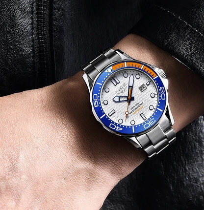 Vertus Men's Watch
